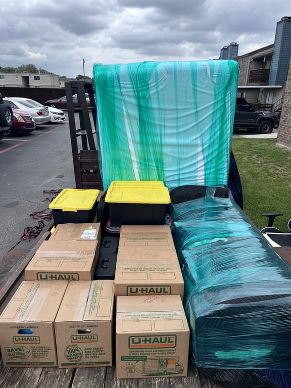 College Moving Nerds
