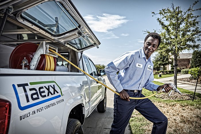 HomeTeam Pest Defense