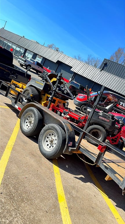 Hector's lawn service & landscape