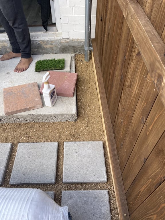 Rodriguez fences Installation