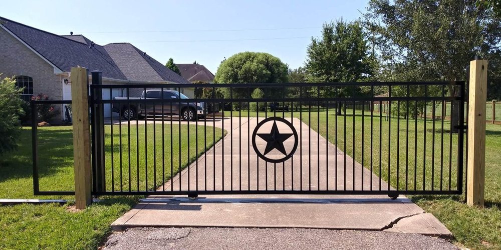 Lone Legacy Automatic Gates