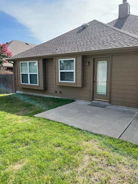 Granada Roofing & Exteriors