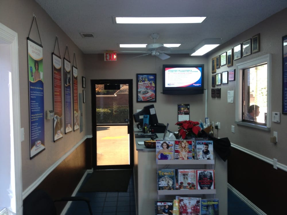 SpeeDee Oil Change & Auto Service
