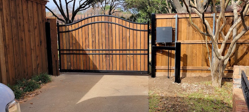 Aesthetic Gates And Fence