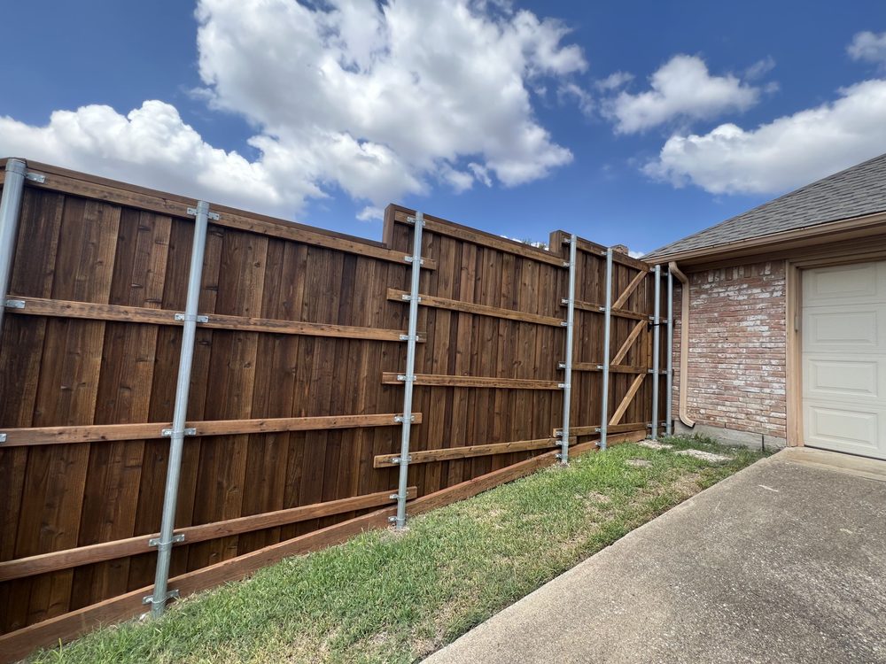 Stand Strong Fencing of North Dallas