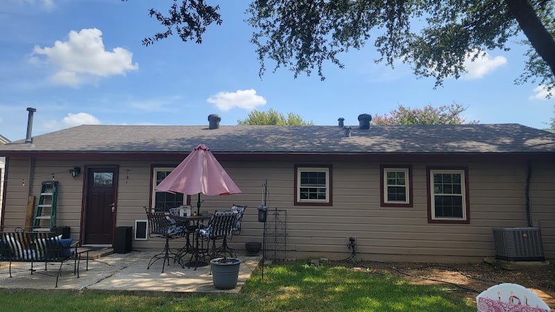 T Rock Roofing & Contracting