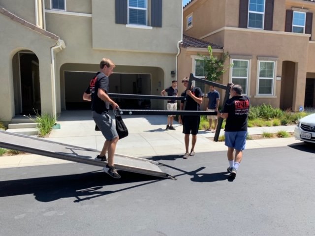 LNL Movers