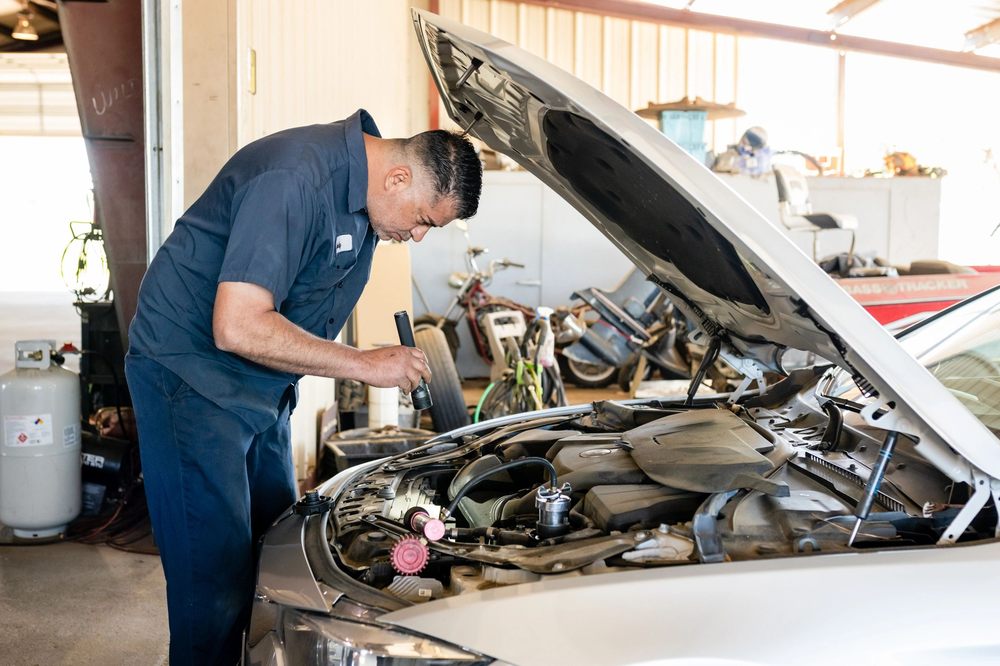 Barebones Auto Repair - Denton