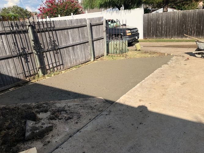 Complete Concrete & Construction