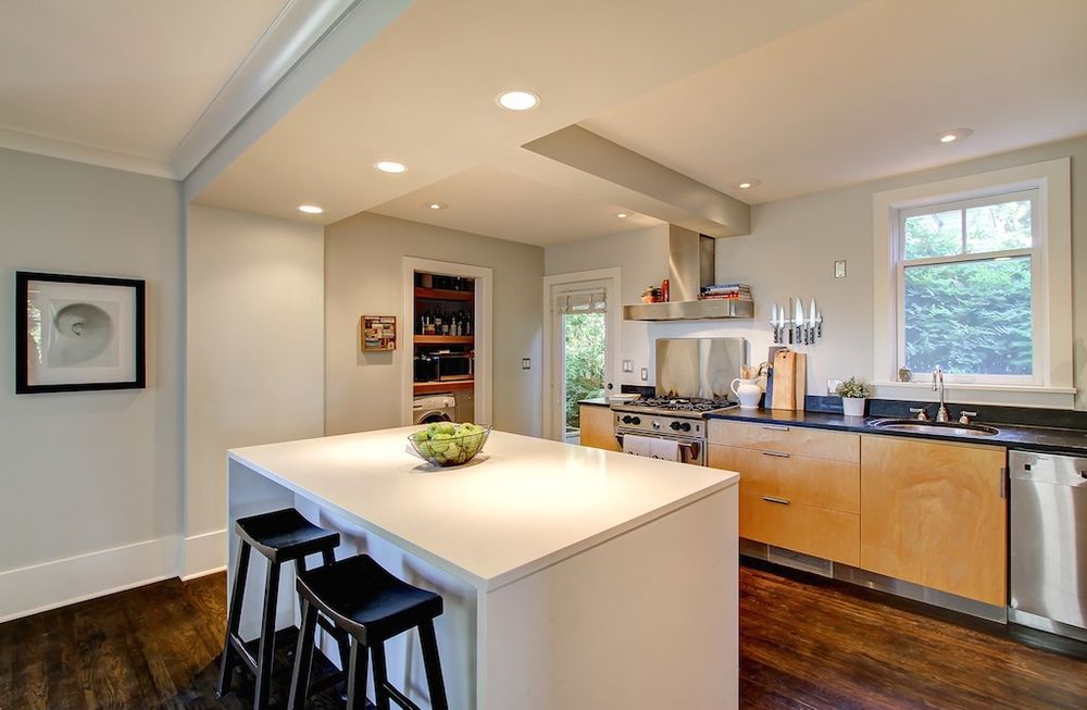Dave Johnson Interiors