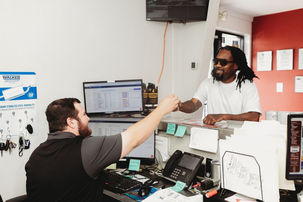 Barebones Auto Repair - Denton