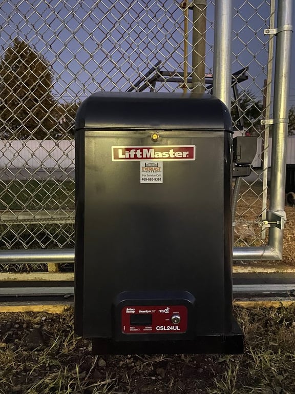 Everlast Gates & Fence