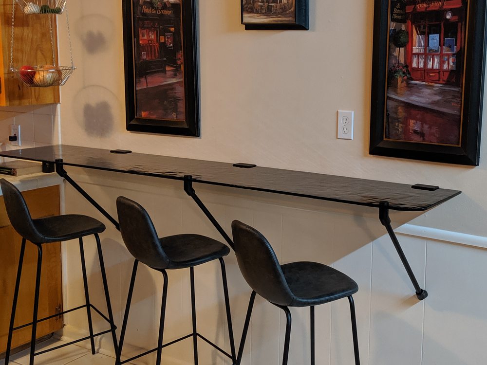 Artisan Glass Designs, LLC