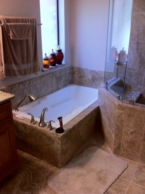 Lee's Tile