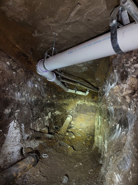 CMH Plumbing Solutions