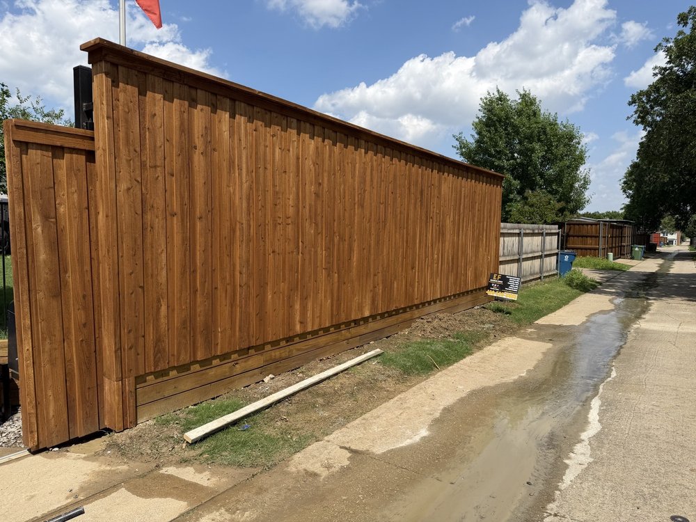 Escobar fence Residential & Commercial