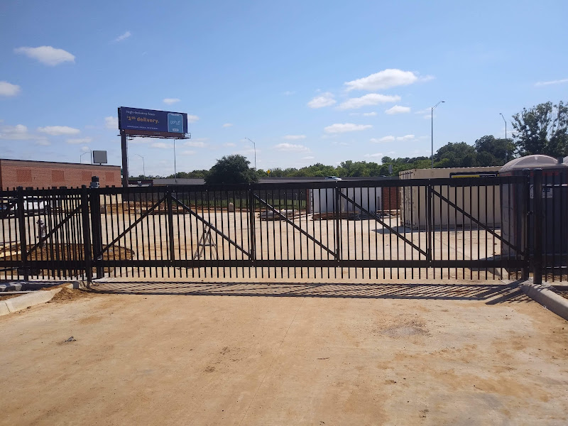 Llano Fence Company, LLC