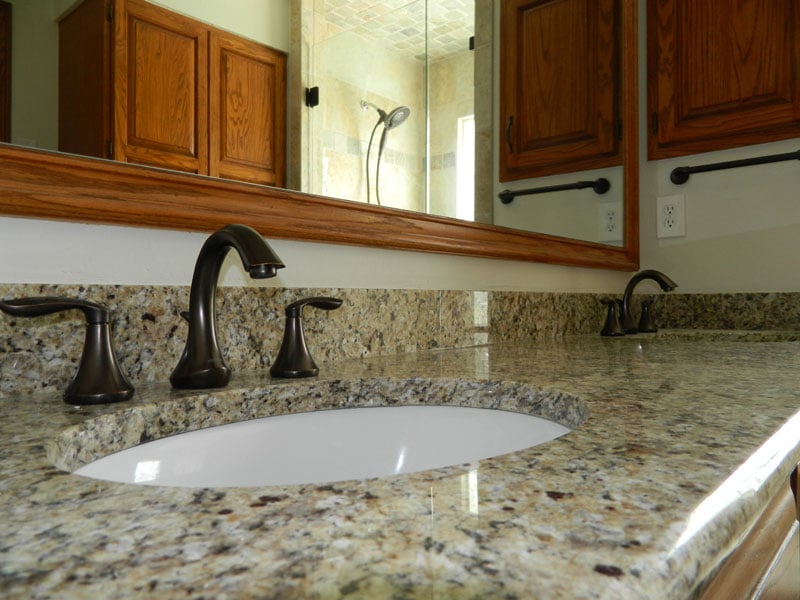 Lee's Tile