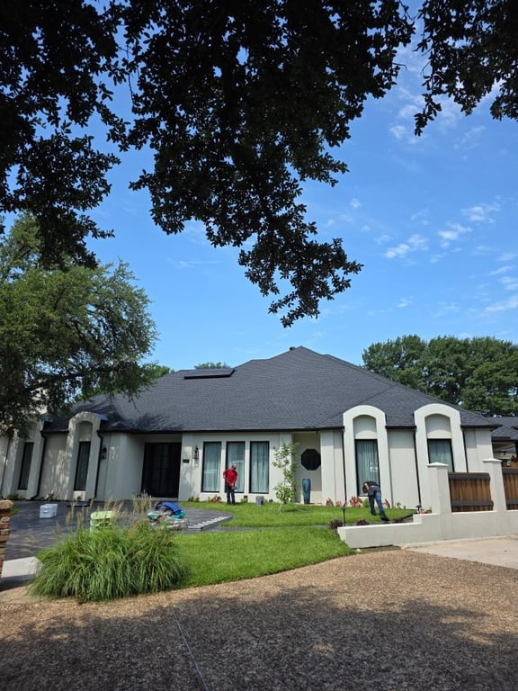 L&R Medina’s Roofing