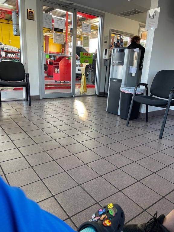 Kwik Kar Oil Change & Auto Service Center of Denton