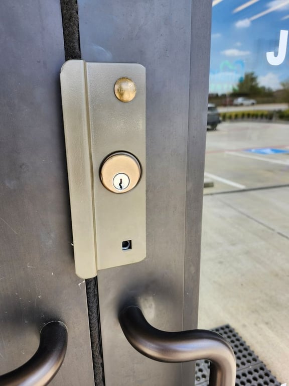 Texas key & Lock