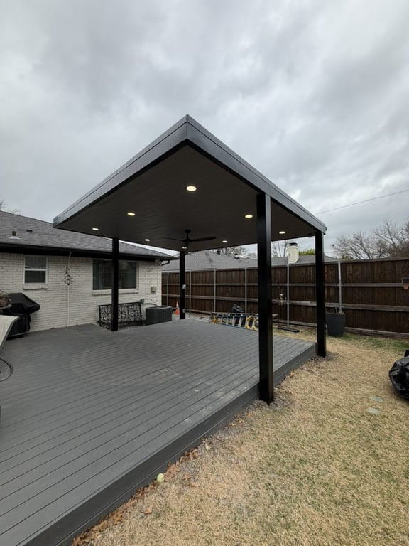 Estrada Fencing & Outdoor Living