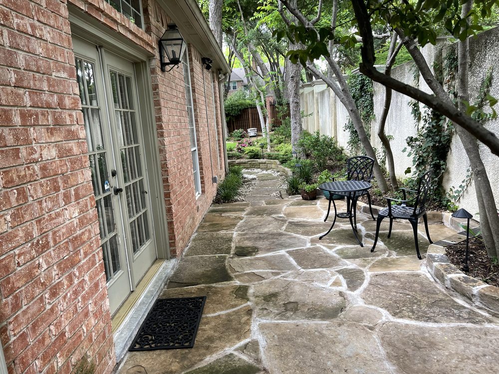 The Gardenwall