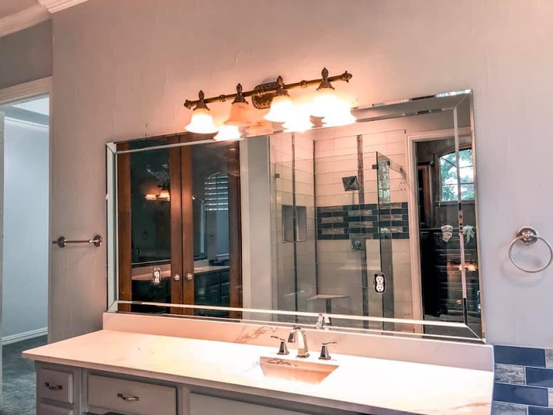 Resplendent Glass & Mirror