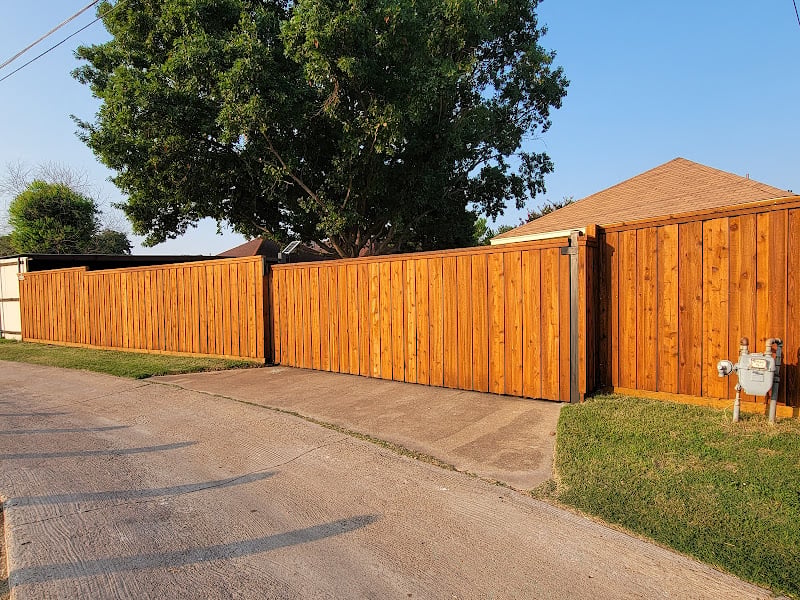 L & G Fence and Deck LLC