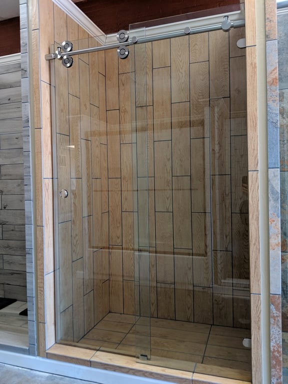 Service Bath & Glass