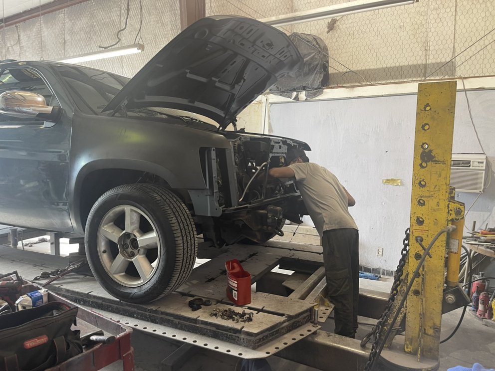 C J Custom & Body Repair