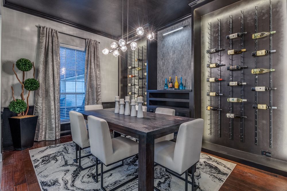 SPRUCED - Decorating Den Interiors