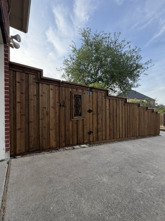 Estrada Fencing & Outdoor Living
