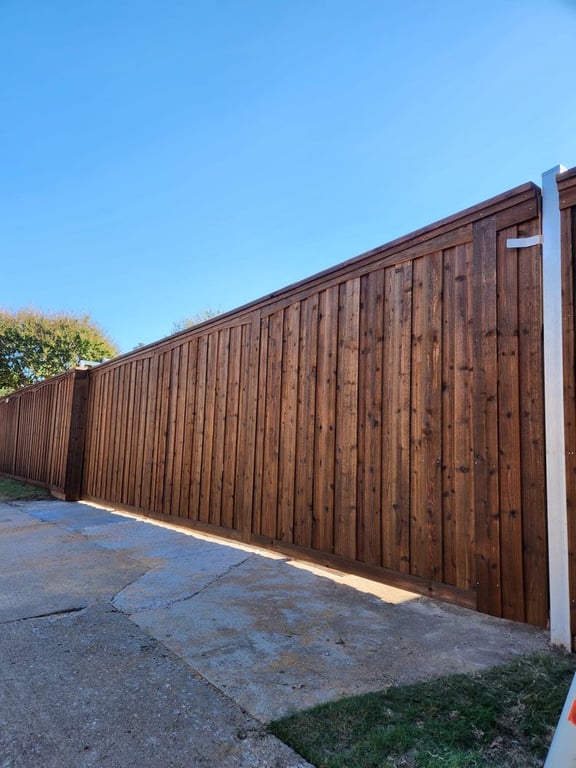 Zarate Fence