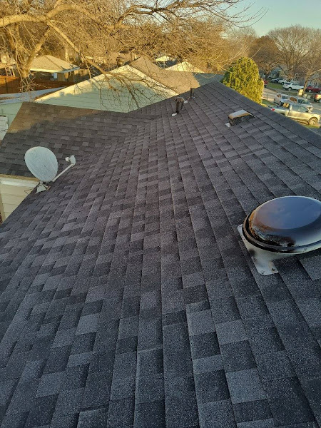SG Roofing LLC