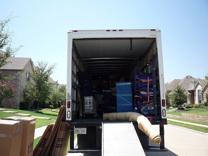 Dros Moving Pros