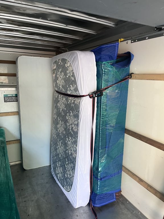 College Moving Nerds