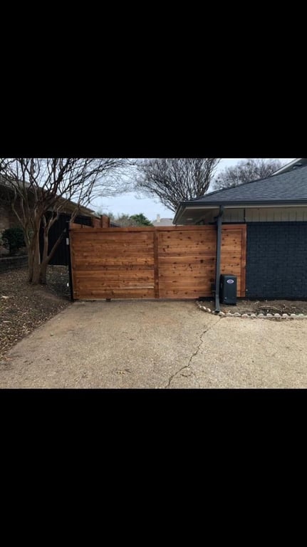 Star Gate & Fence