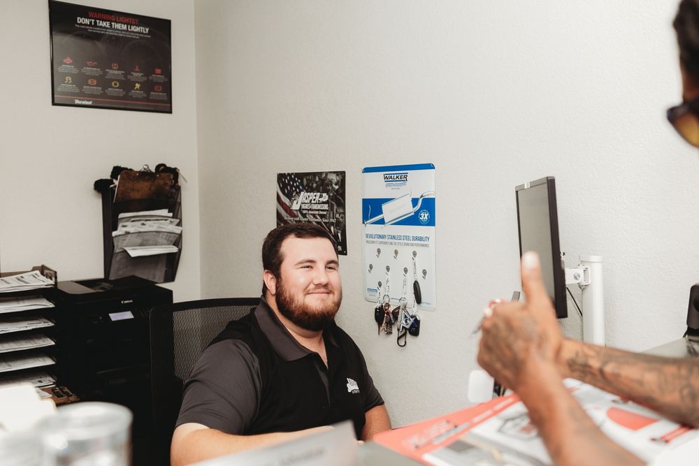 Barebones Auto Repair - Denton