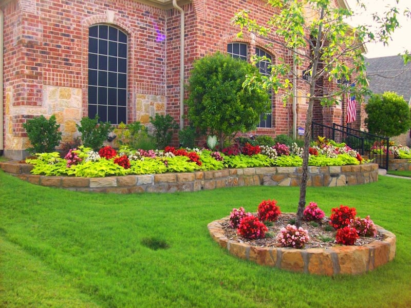 Emerald Touch Lawn & Landscape