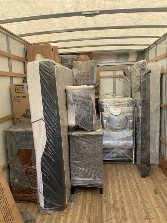 College Moving Nerds