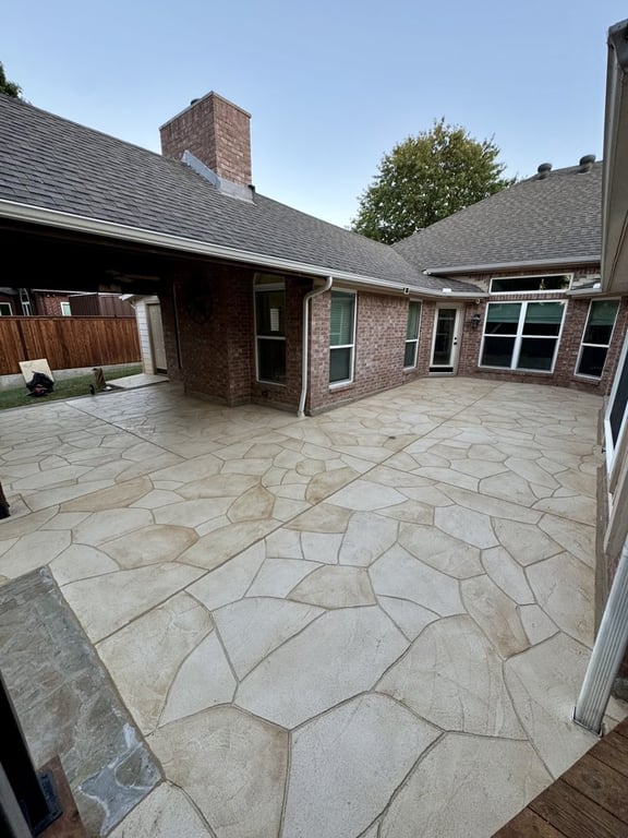Crestrock Construction
