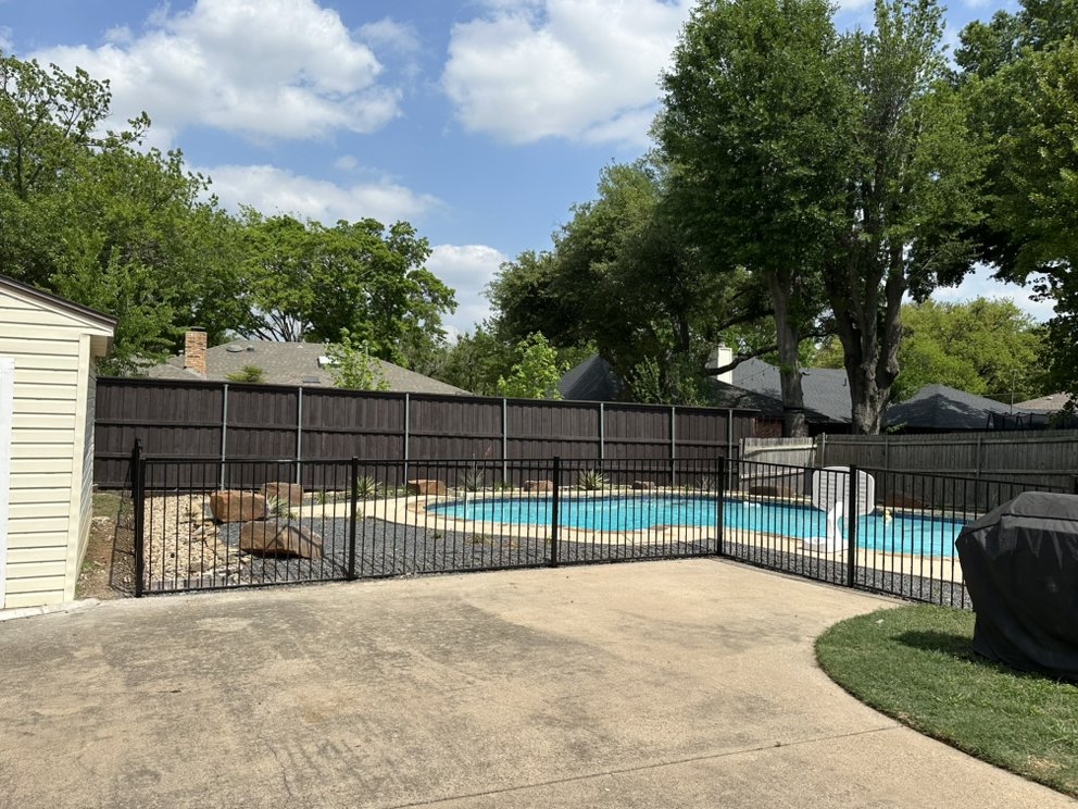 Gios Fence & Gate