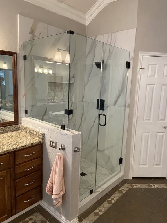 Wolfe Glass and Mirror