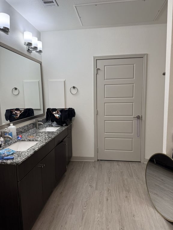 Universal Facility Cleaning