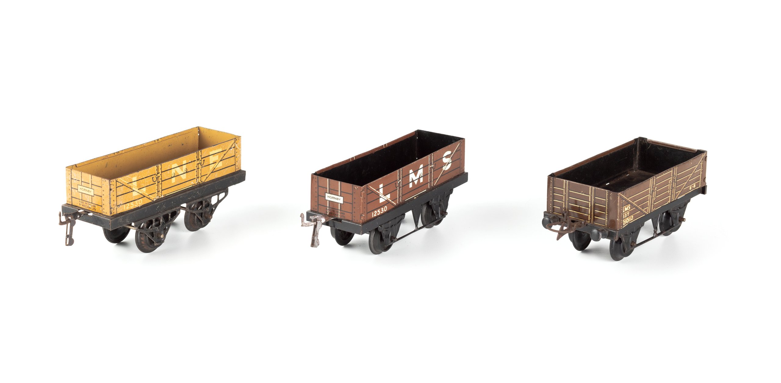 Hornby railway carriages and wagons by Meccano