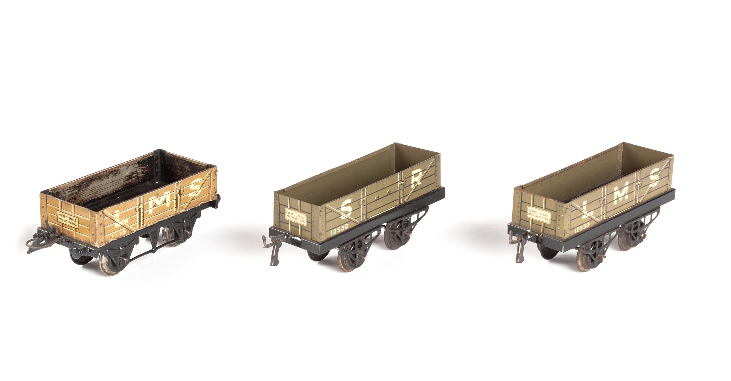 Hornby railway carriages and wagons by Meccano