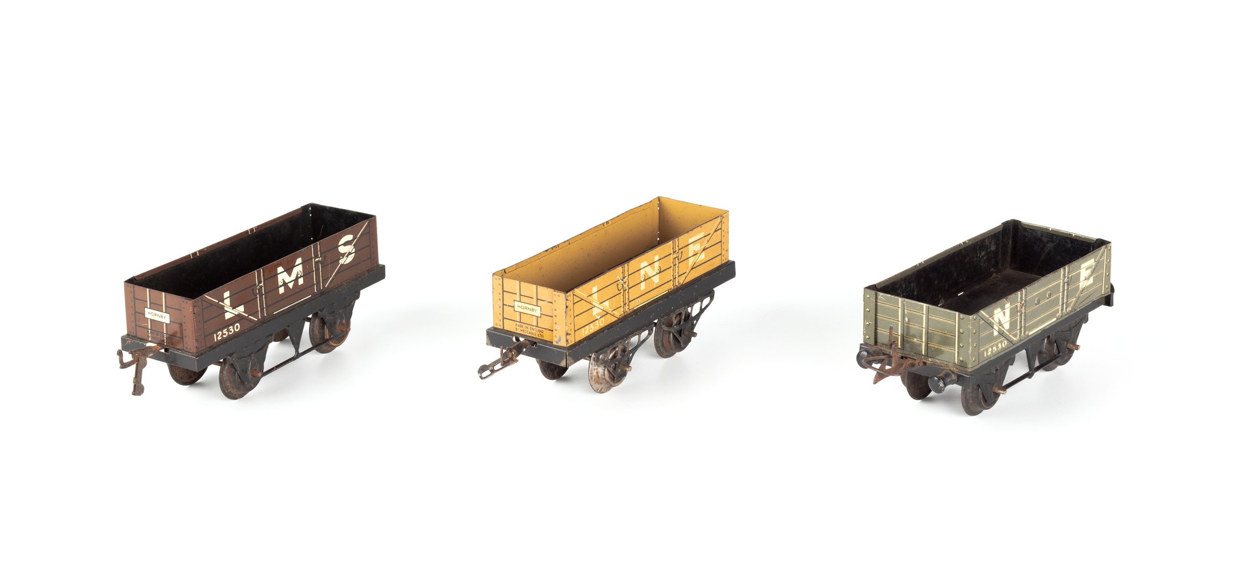 Hornby railway carriages and wagons by Meccano