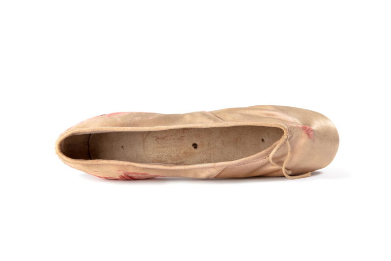 Ballet shoe worn by Annette Kellerman