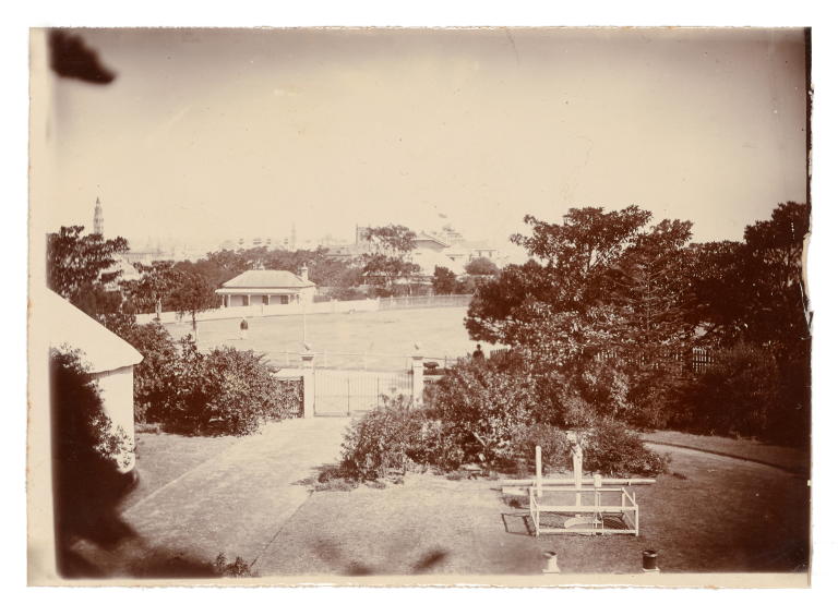 Photograph from Sydney Observatory looking south to Messengers Cottage